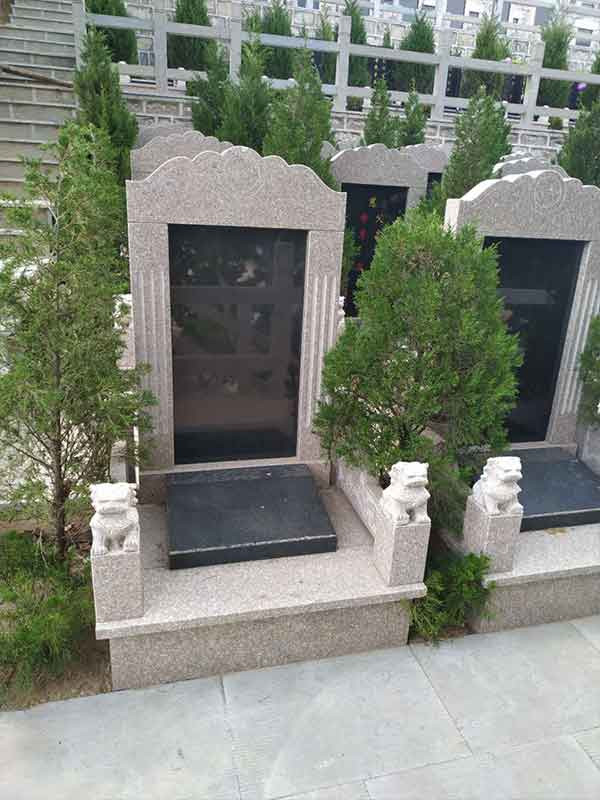 福舜园公墓碑型