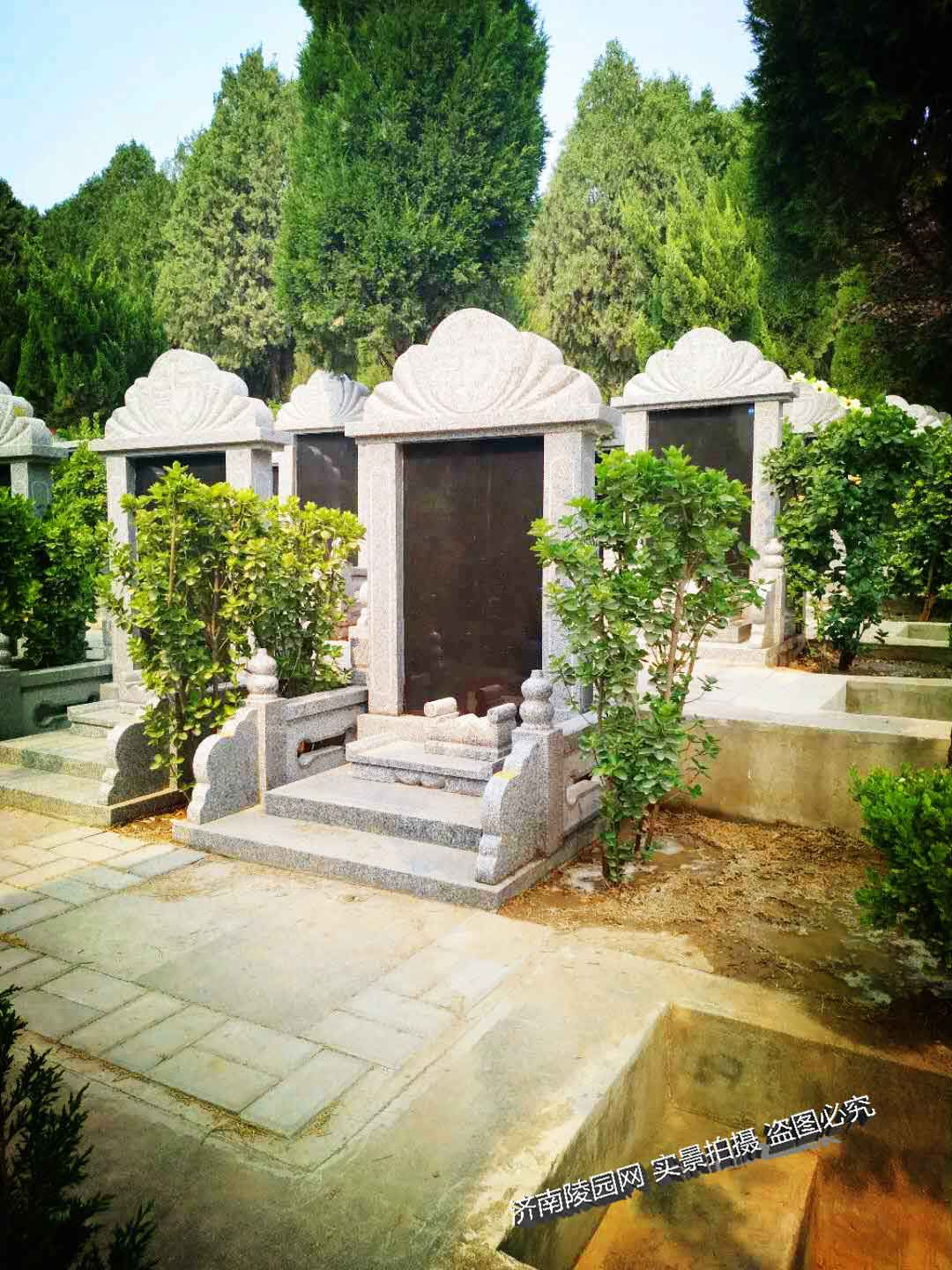 历城劳动人民安息园碑型