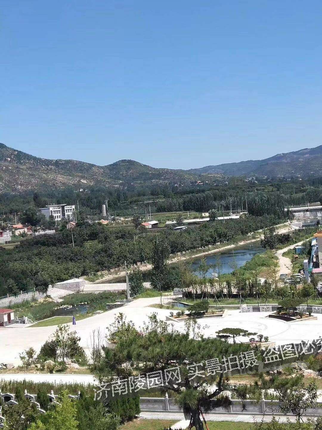 济南墓地济南慈航园.jpg
