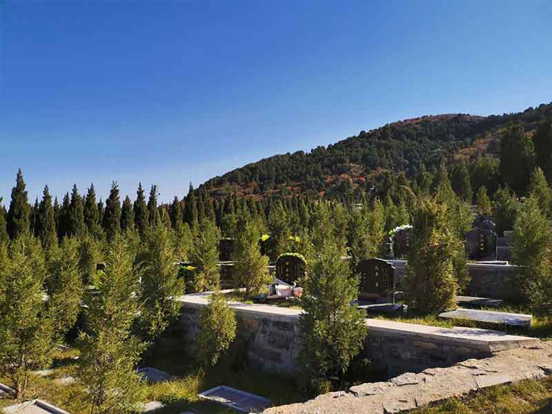 济南双峰山公墓