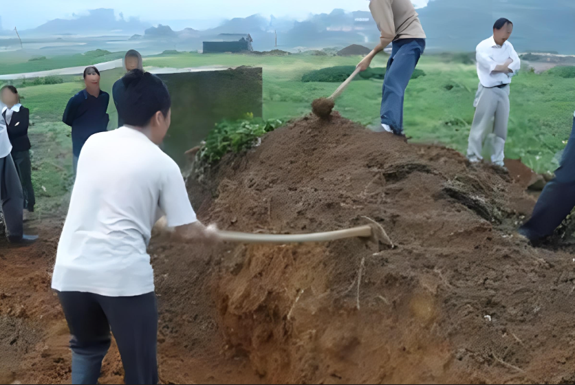 骨灰安葬仪式的程序
