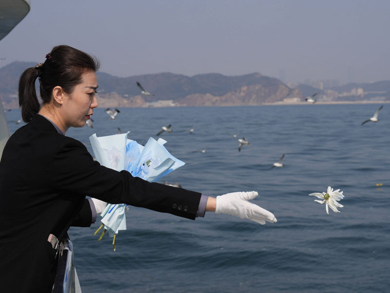 济南海葬的流程