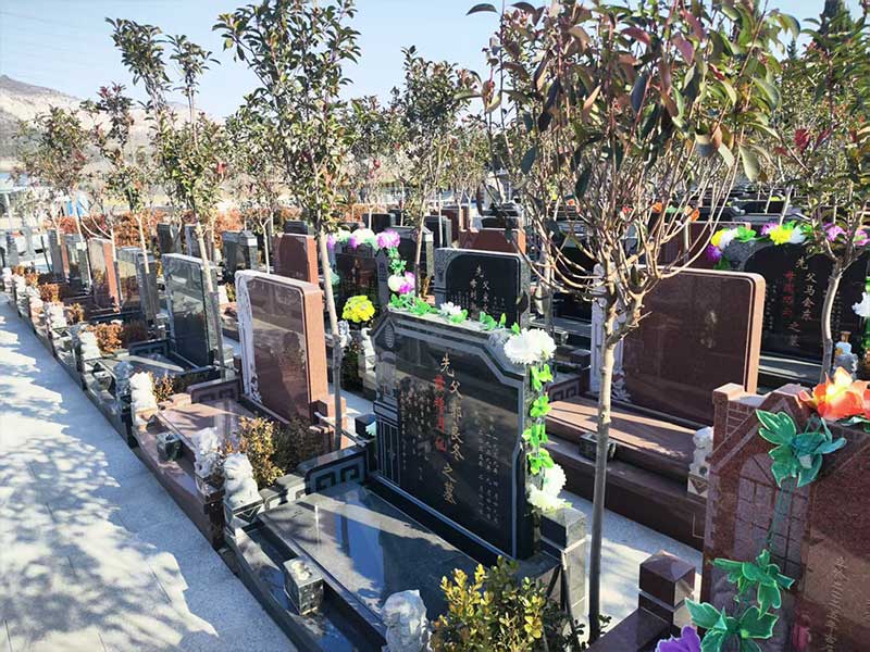 济南双峰山陵园价格分析