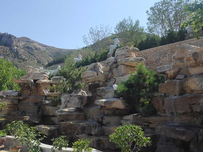 官山陵园交通便利性