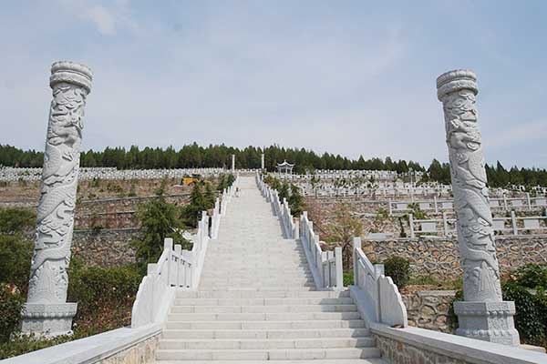 济南官山陵园