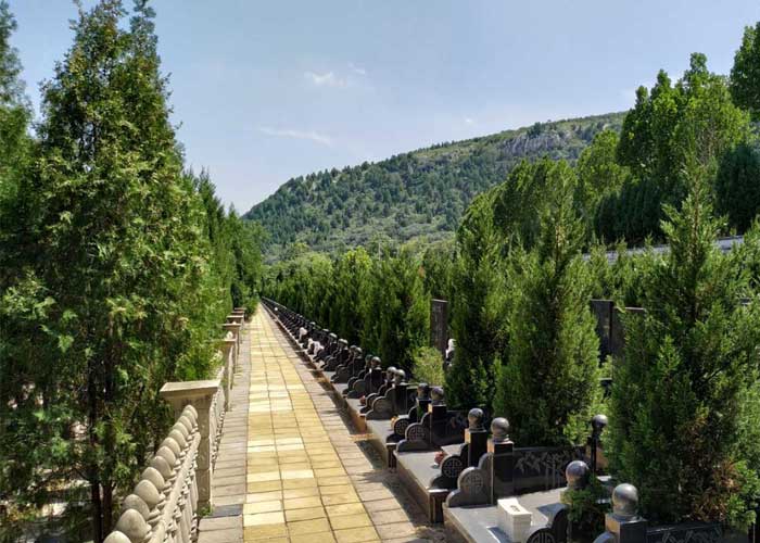 济南玉顶山陵园