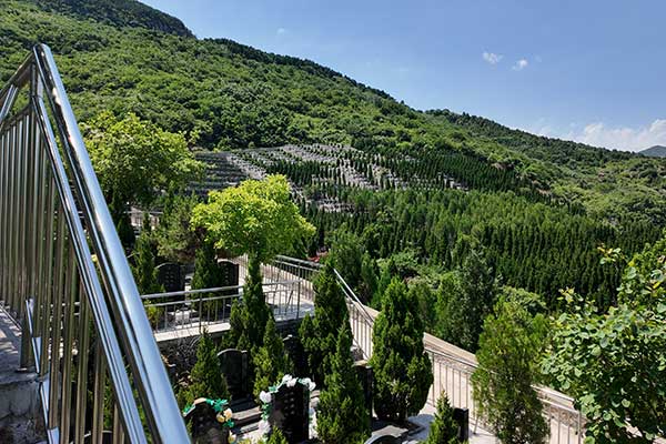 园区自然环境与风水格局.jpg