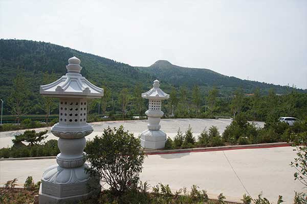 官山陵园生态葬空余位置