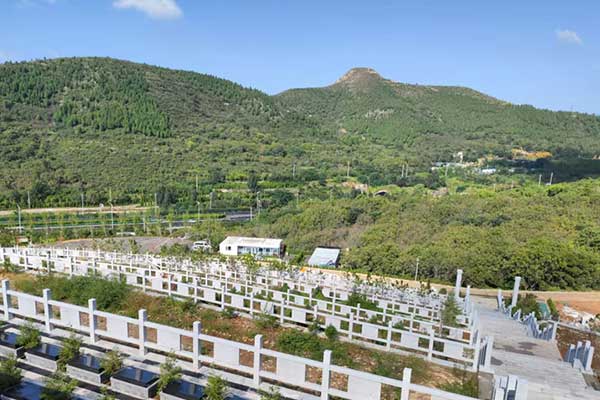 官山陵园生态葬环境 官山陵园生态葬环境